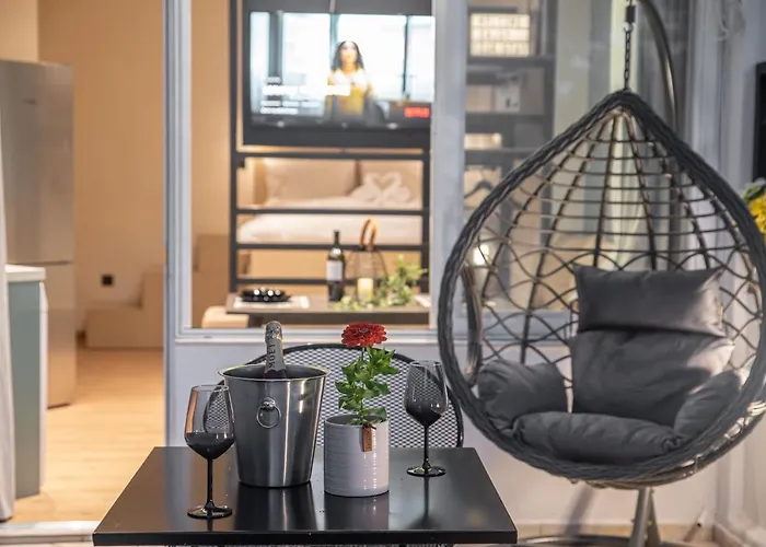 Exclusive Terrace Studio