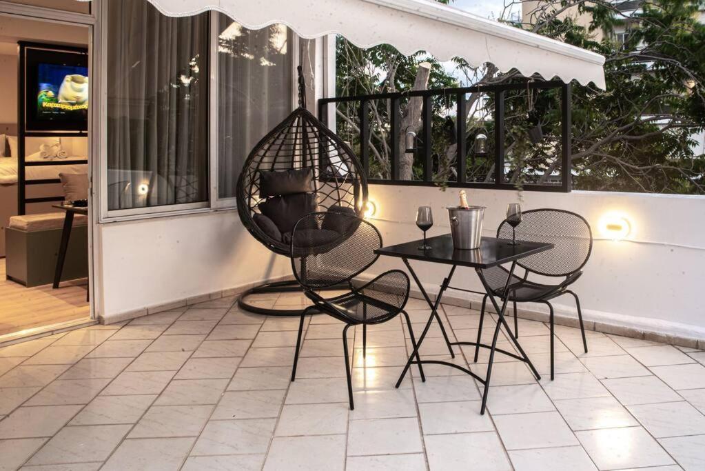 Exclusive Terrace Apartment *